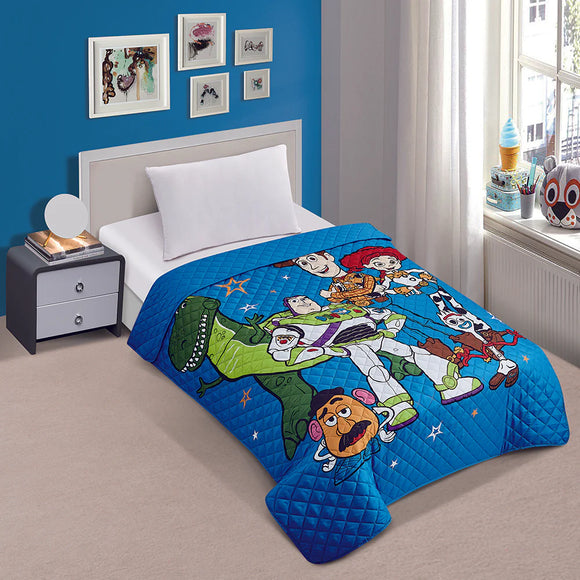 Toy Story Woody Jessy Buzz Twin Size Quilted Bedspread  55 x 75 Inches